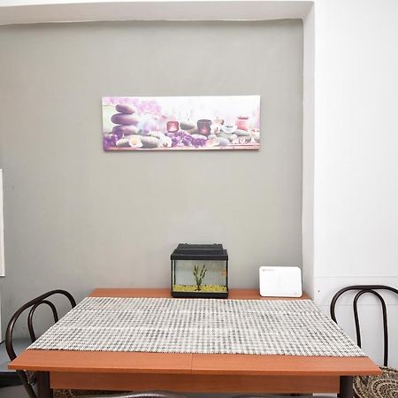 Central Apartment Thessaloniki-Easy Parking Buitenkant foto